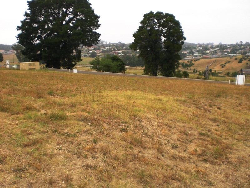 123 McNeilly Road, Drouin VIC 3818