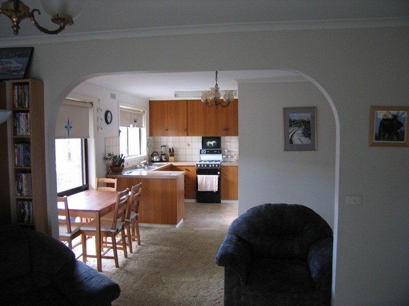 2/128 Victoria Street, Warragul VIC 3820