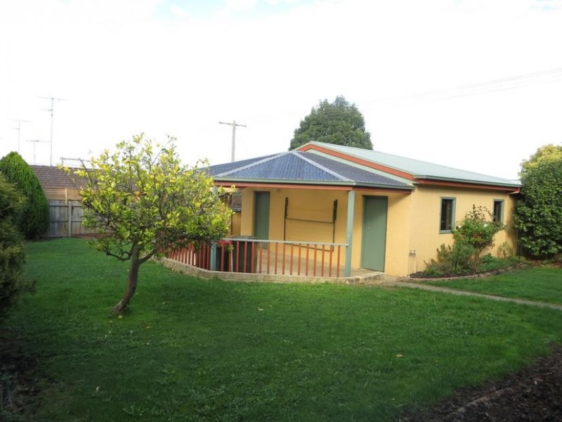 154 Albert Road, Warragul VIC 3820