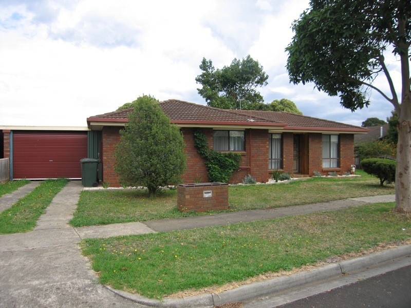 2/9 Archibald Cres, Warragul VIC 3820