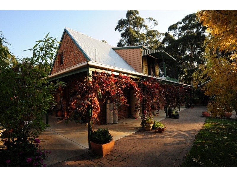 682 Darnum-Allambee, Cloverlea VIC 3822