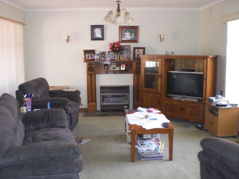 10 Sinclair Street, Warragul VIC 3820