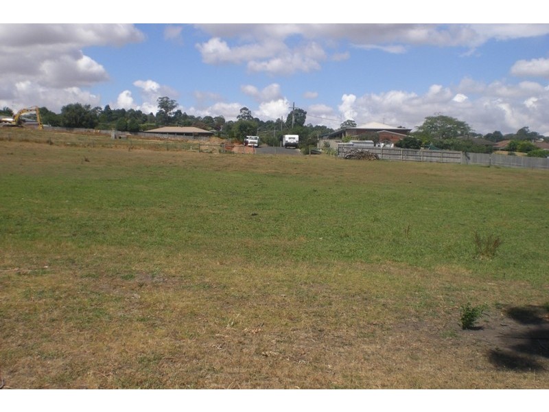 Lot 16-30,  Settlement Road and Holland Street, Drouin VIC 3818