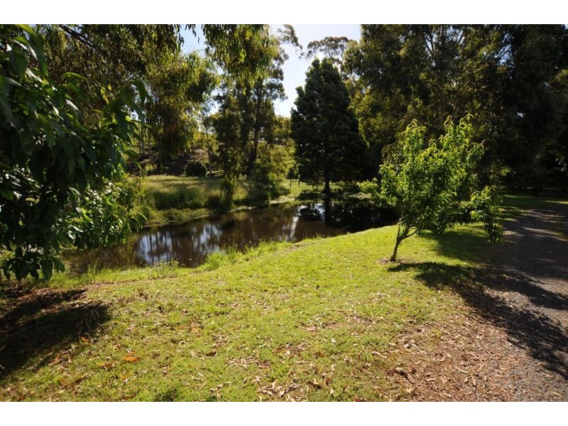 682 Darnum-Allambee Road, Cloverlea VIC 3822