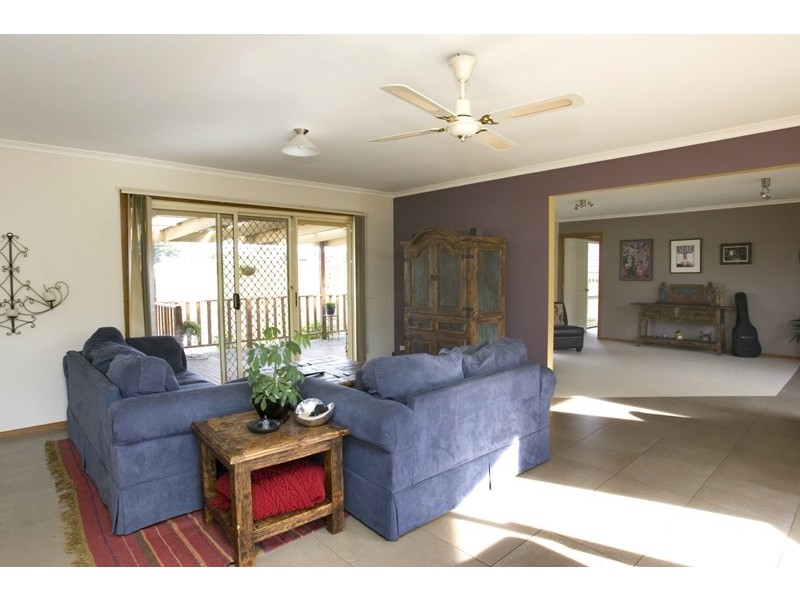 7 Cherrywood Place, Warragul VIC 3820