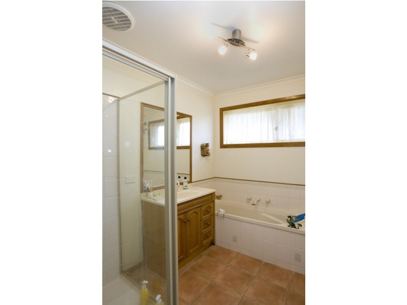 7 Cherrywood Place, Warragul VIC 3820