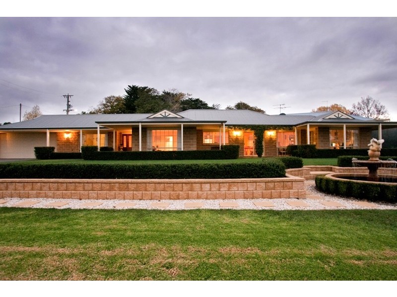 58 Cason Crescent, Warragul VIC 3820