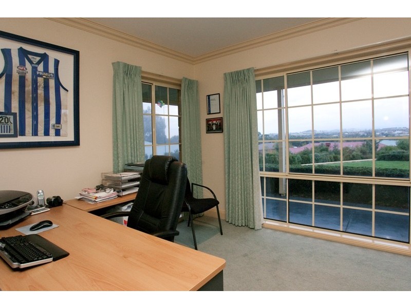 58 Cason Crescent, Warragul VIC 3820