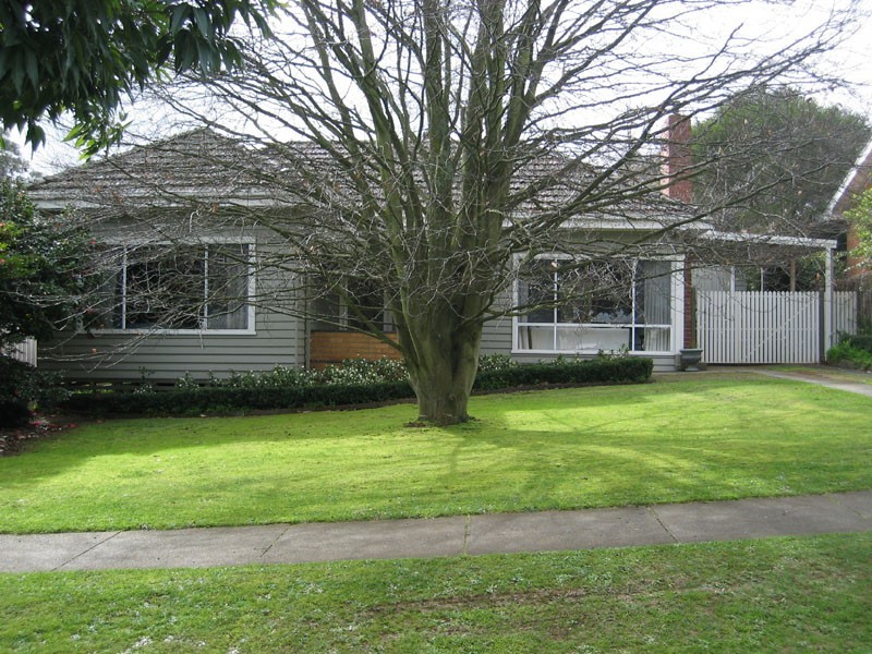 3 Church Street, Drouin VIC 3818