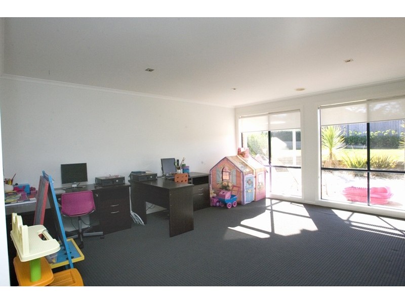 29 Montrose Street, Warragul VIC 3820