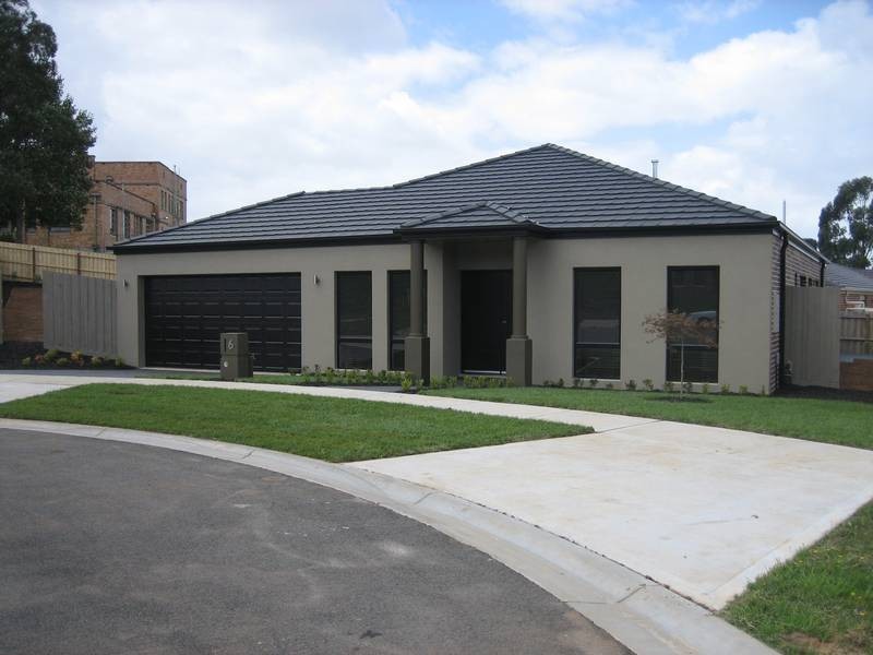 6 Wentworth Court, Warragul VIC 3820