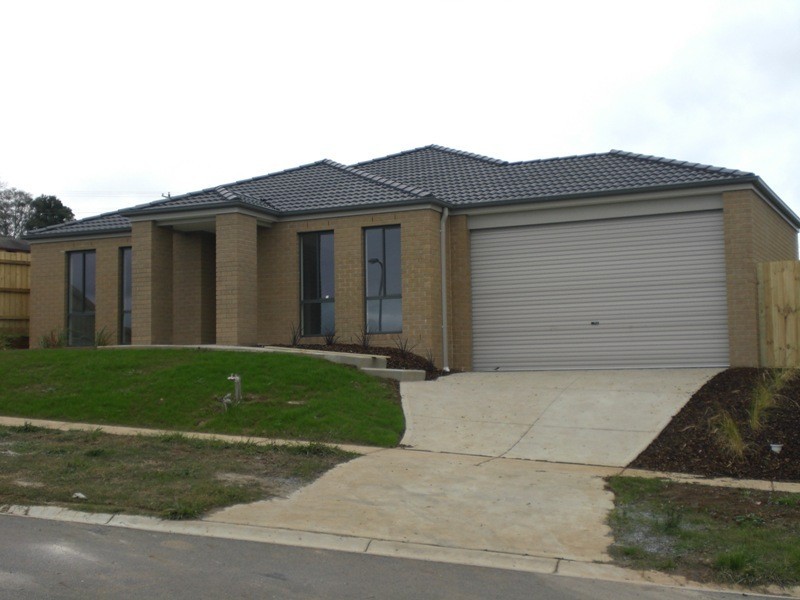 Lot 3 Audra Place, Warragul VIC 3820