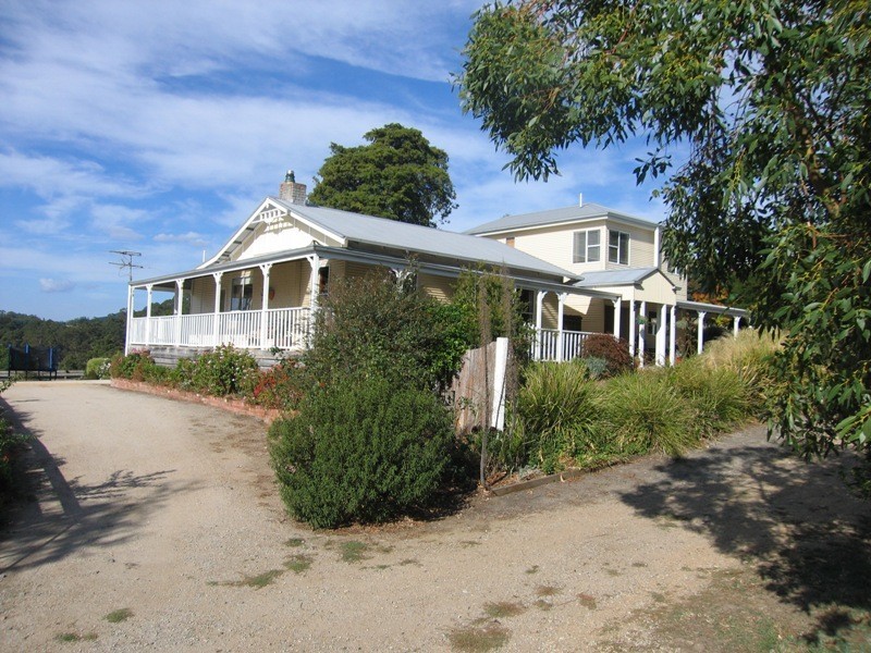 20 Seaview Post Office Road, Warragul VIC 3820