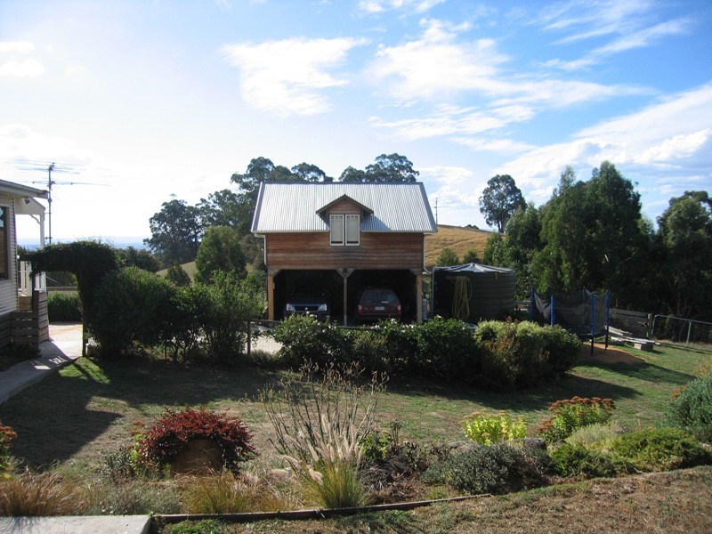 20 Seaview Post Office Road, Warragul VIC 3820