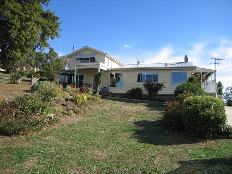 20 Seaview Post Office Road, Warragul VIC 3820