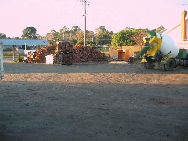 Nar Nar Goon – Longwarry Road, Bunyip VIC 3815