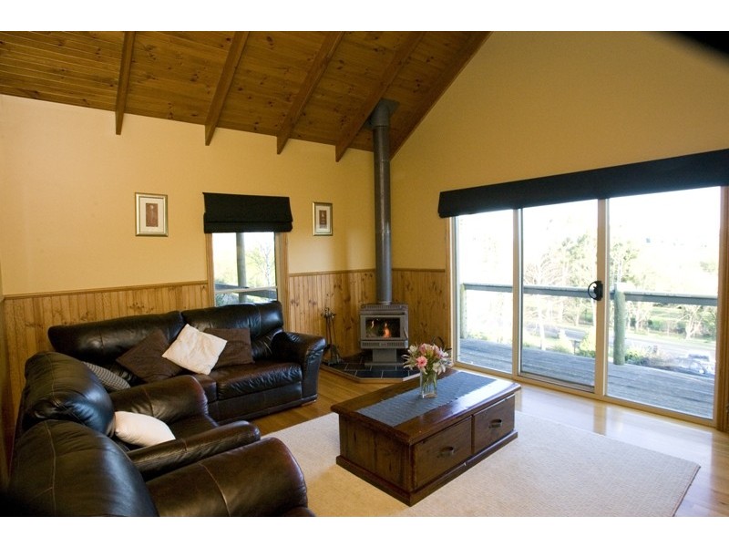 14 Old Sale Road, Buln Buln VIC 3821