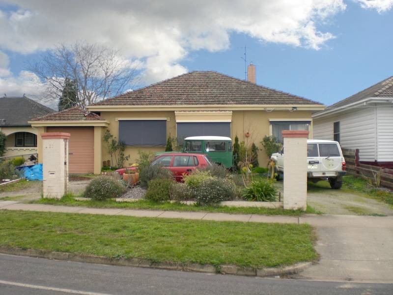 24 Brandy Creek Road, Warragul VIC 3820