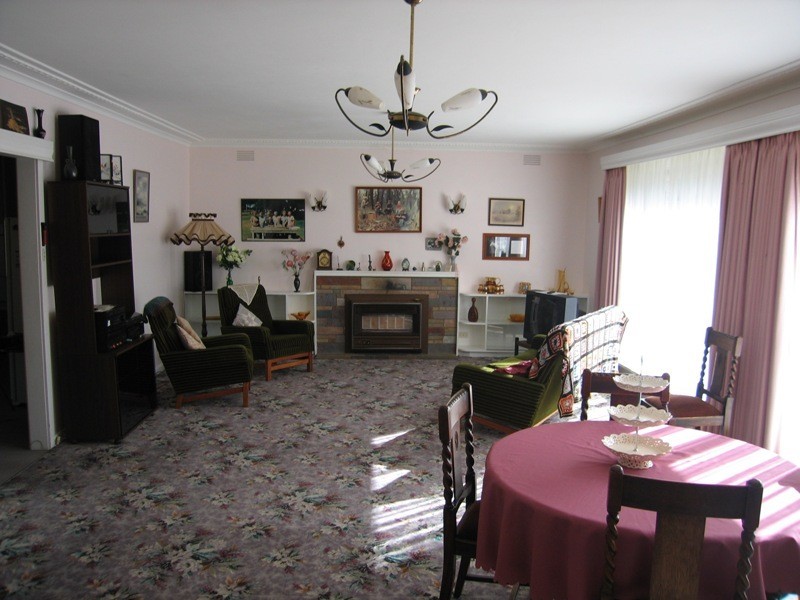 2a Inverness Street, Warragul VIC 3820