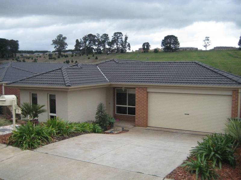 3 Nickell Court, Drouin VIC 3818
