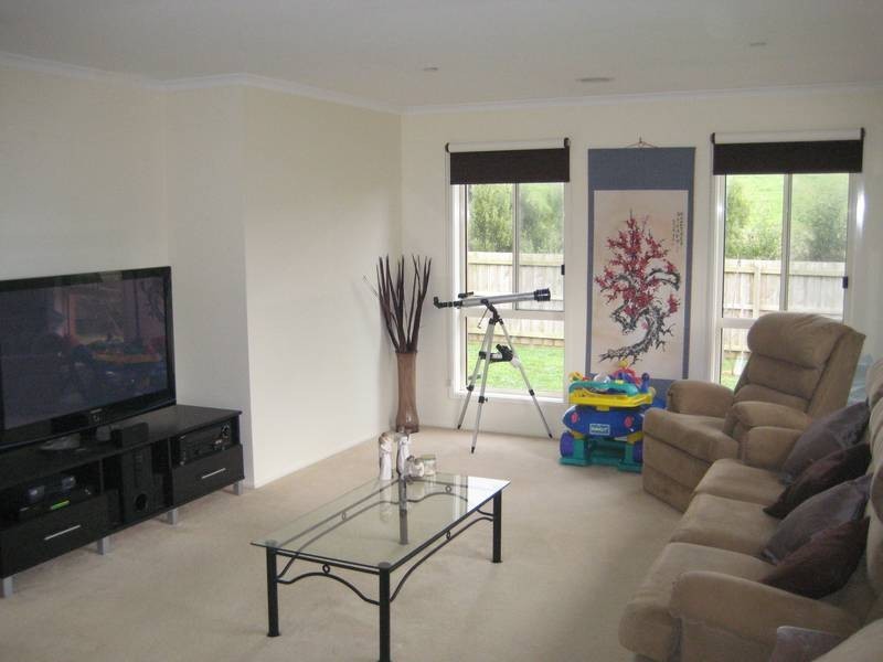 3 Nickell Court, Drouin VIC 3818
