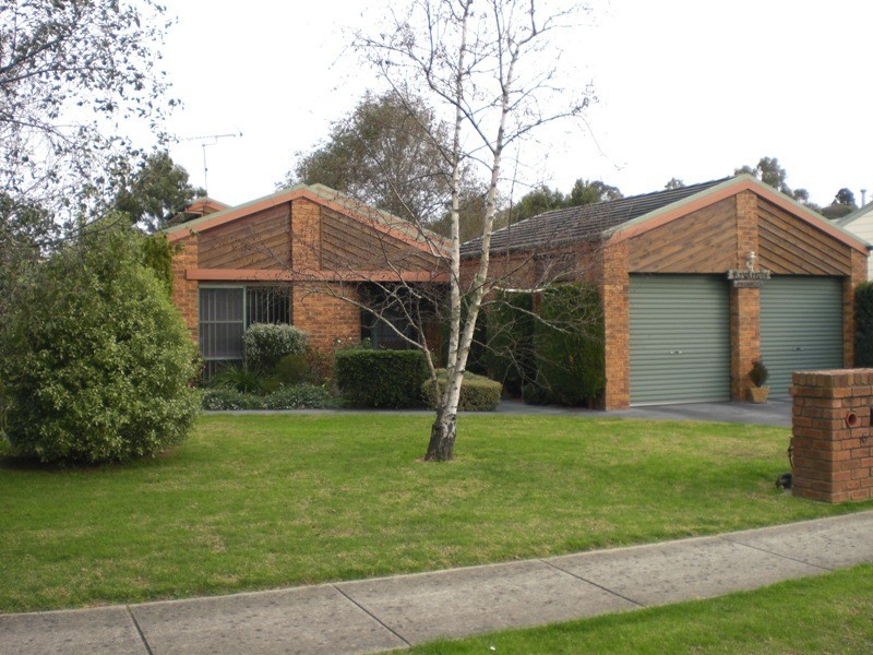 6 Ellen Close, Warragul VIC 3820