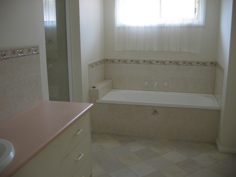 9/3 A’Beckett Rd, Bunyip VIC 3815