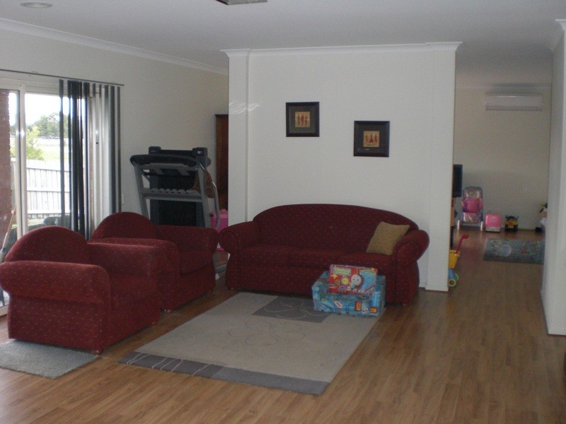 74 Dawson Drive, Warragul VIC 3820