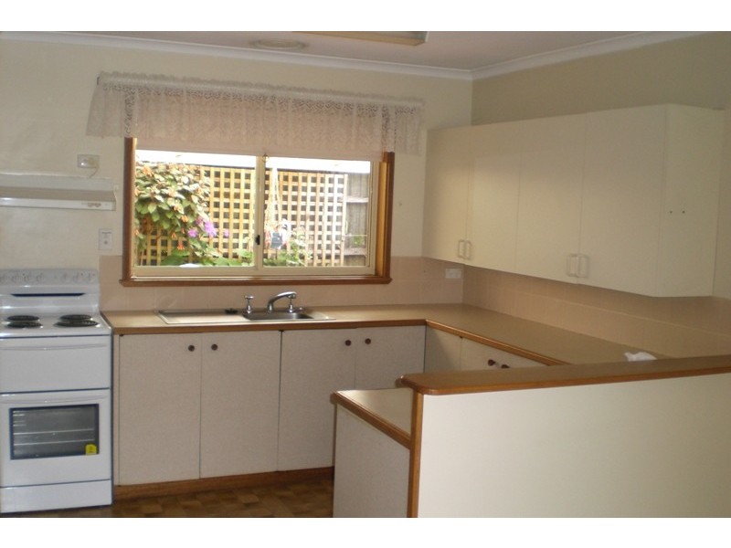 2/9 Craig Street, Warragul VIC 3820