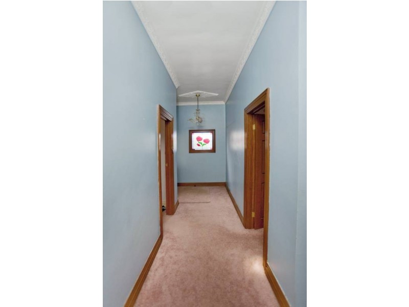 53 Latrobe Street, Warragul VIC 3820