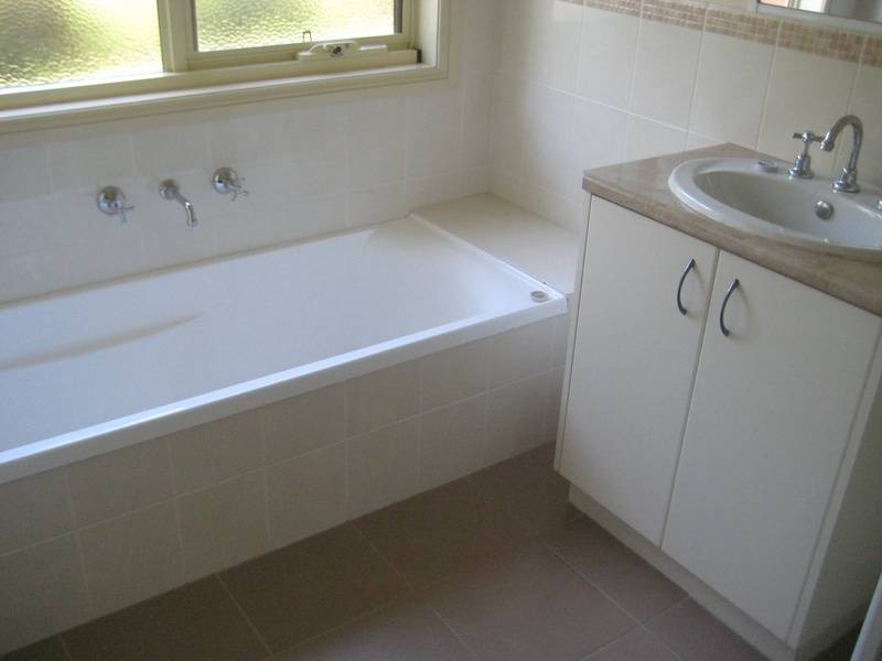 1/6 High Street, Bunyip VIC 3815