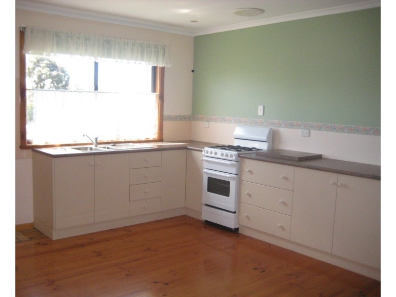 41 Rollo Street, Yarragon VIC 3823