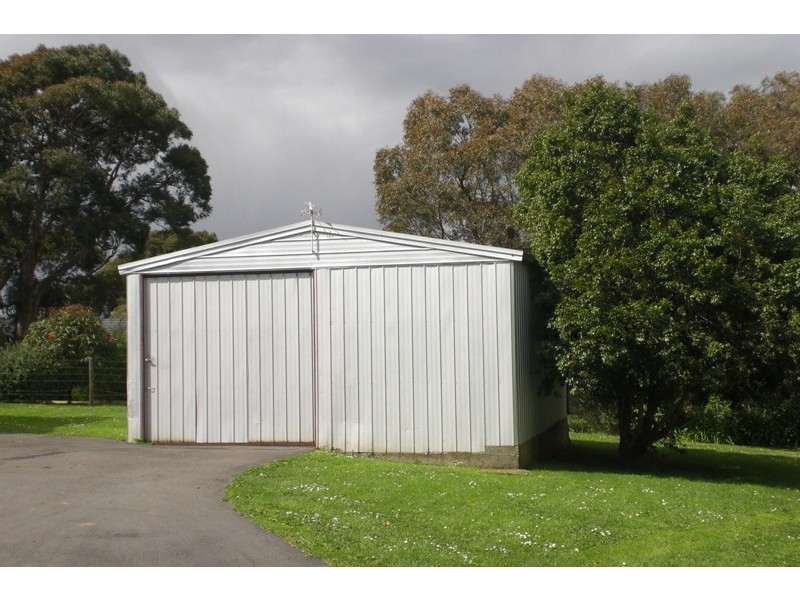 214 Brandy Creek Road, Warragul VIC 3820