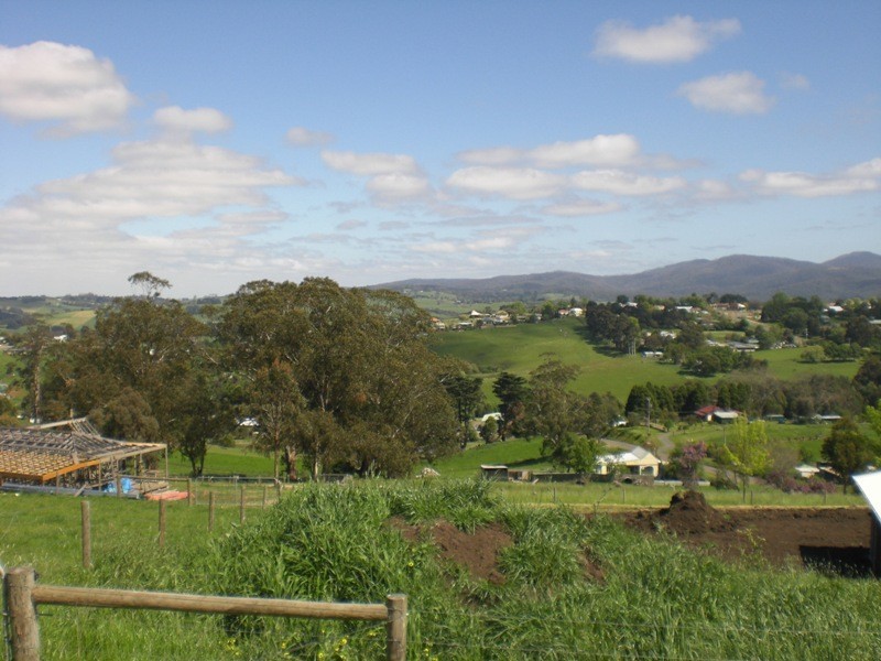 16 Station Street, Neerim South VIC 3831