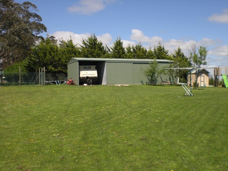 16 Station Street, Neerim South VIC 3831