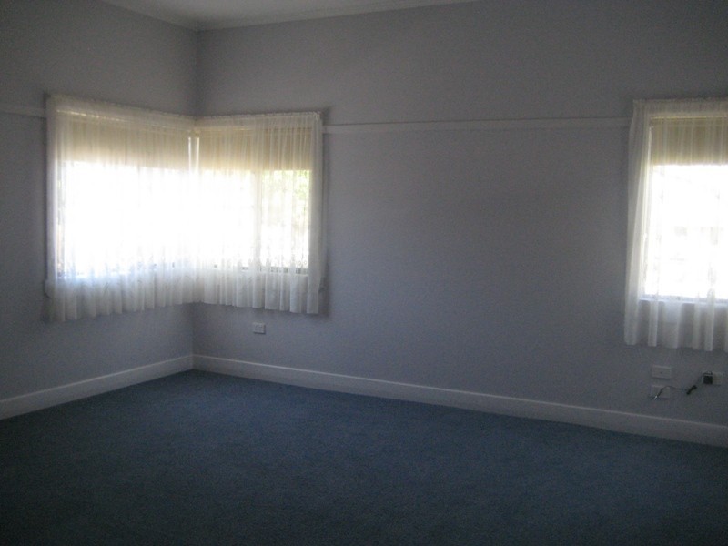 47 Peace Avenue, Warragul VIC 3820