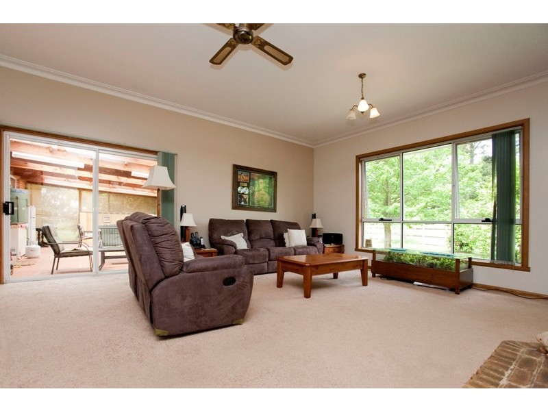 3074 Western Port Road, Drouin South VIC 3818