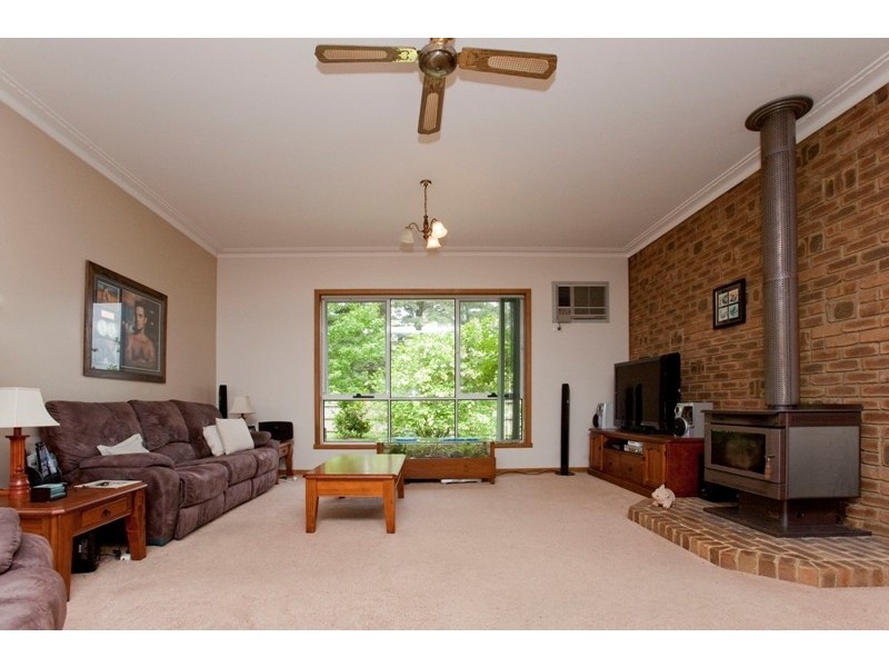 3074 Western Port Road, Drouin South VIC 3818