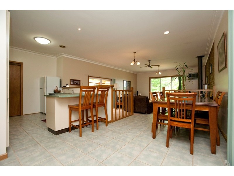 3074 Western Port Road, Drouin South VIC 3818