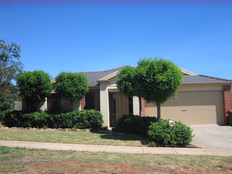 45 Cook Street, Drouin VIC 3818
