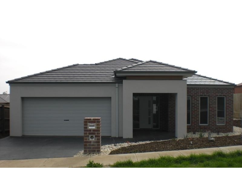 7 Copelands Road, Warragul VIC 3820
