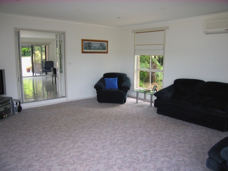 26 Old Sale Road, Buln Buln VIC 3821