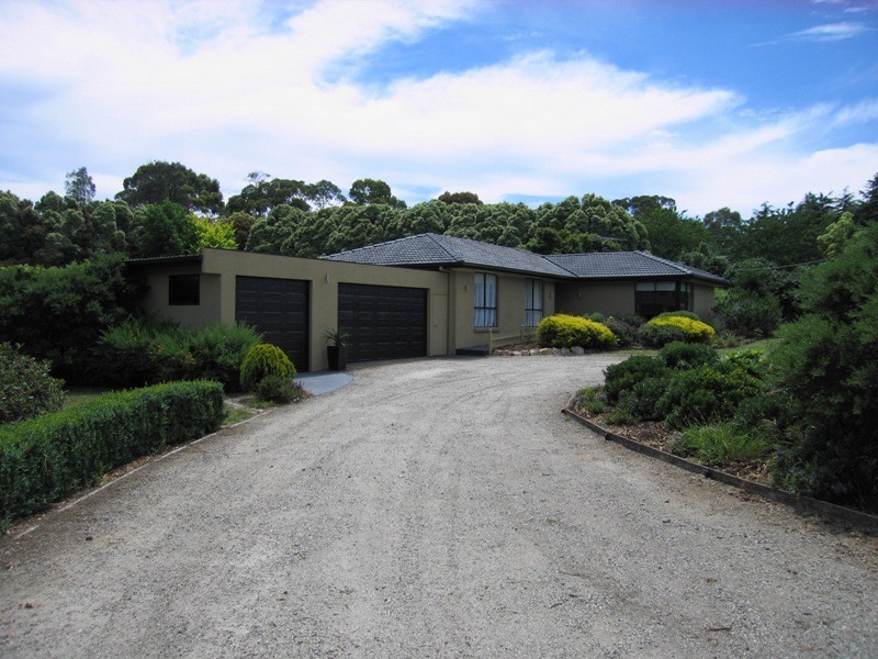 26 Old Sale Road, Buln Buln VIC 3821