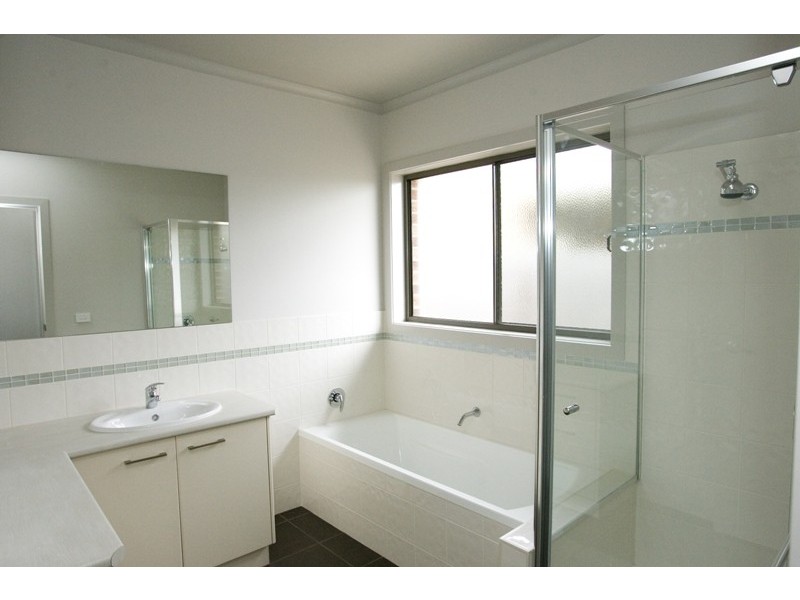 68 Dawson Drive, Warragul VIC 3820