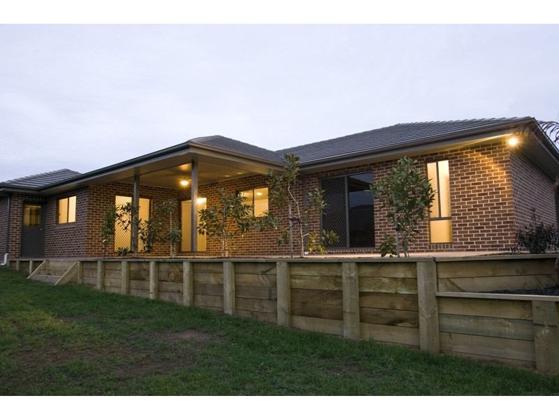 68 Dawson Drive, Warragul VIC 3820