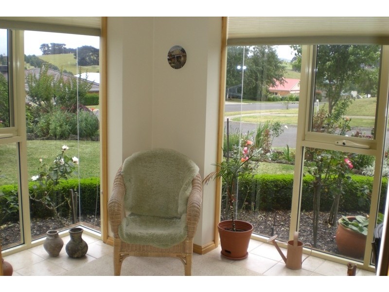 2 Amber Place, Warragul VIC 3820