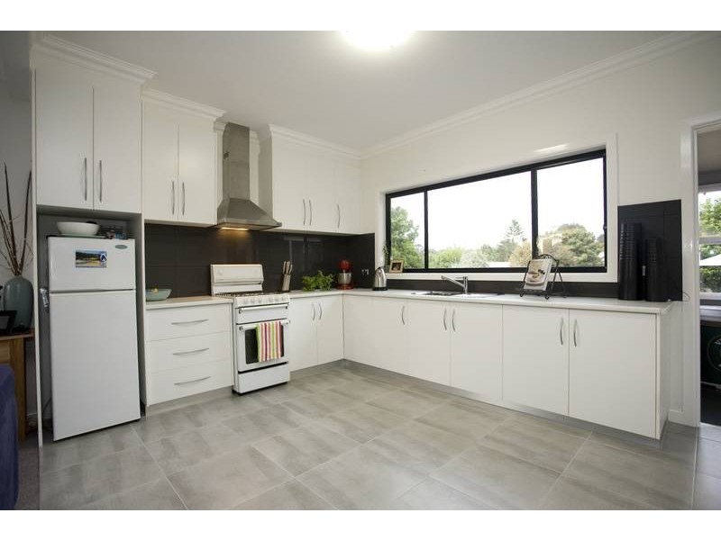 7 Pioneer Street, Warragul VIC 3820