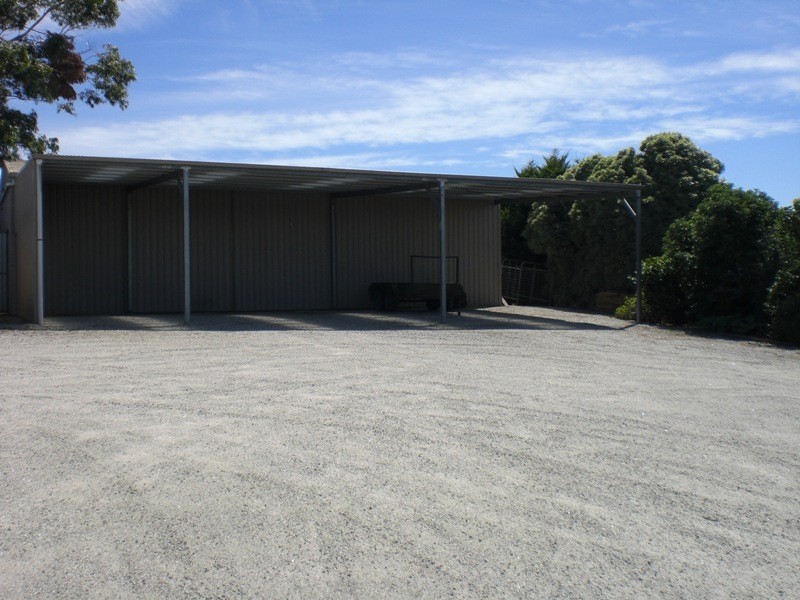 11 Simper Court, Drouin VIC 3818