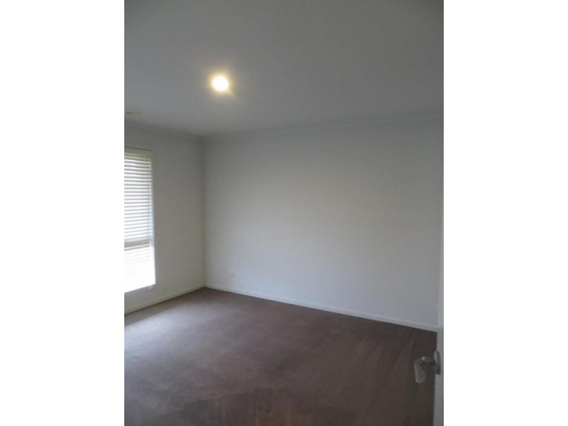 5 Wisteria Drive, Yarragon VIC 3823