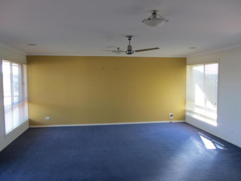 1/298 Sutton Street, Warragul VIC 3820